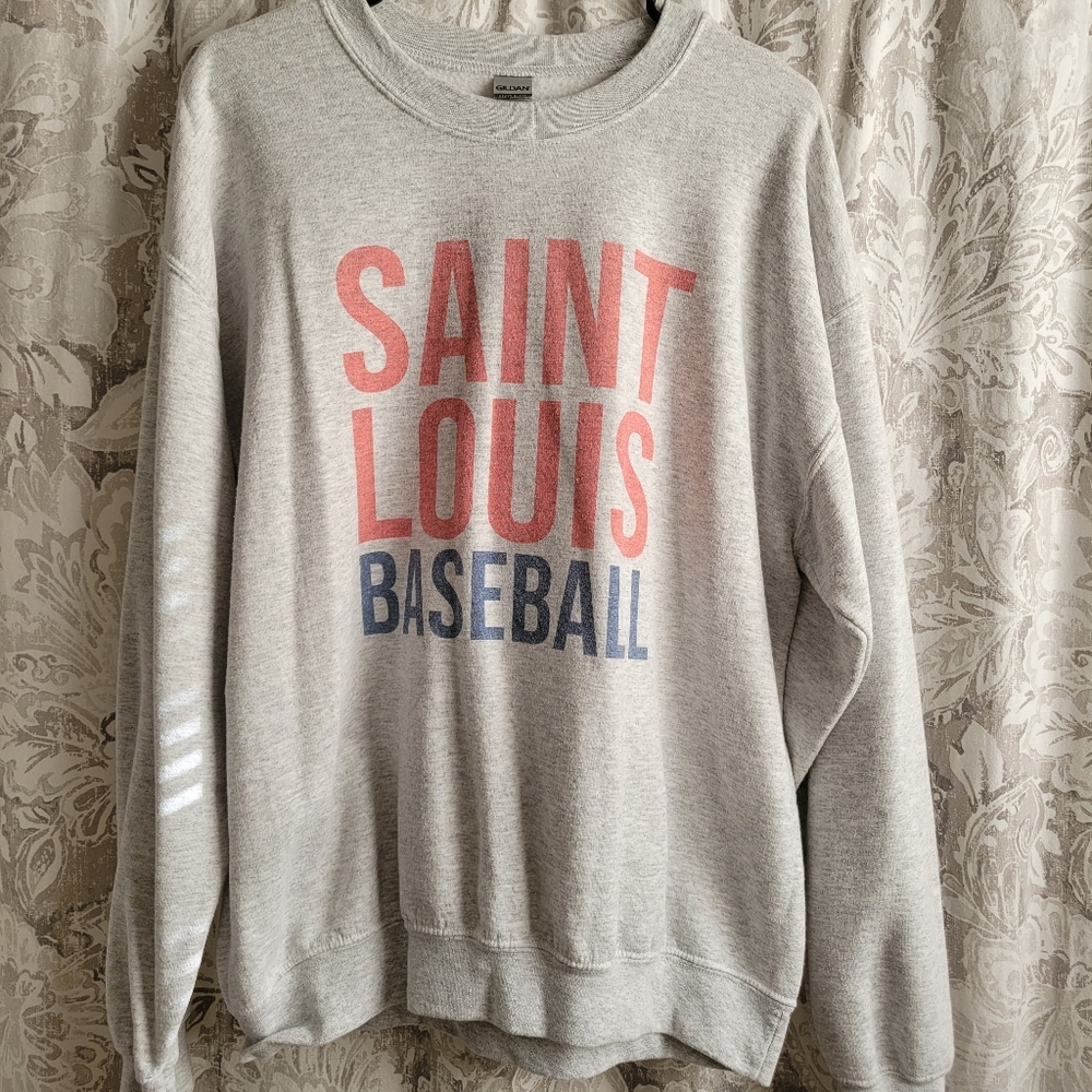 Saint Louis Cardinals Sweatshirt- Large